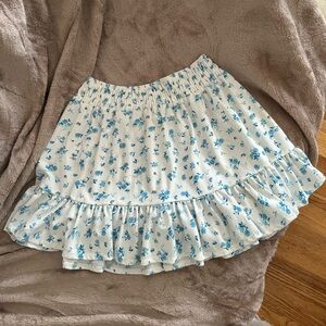 🤍 Ardene White Floral Skirt | Size L
